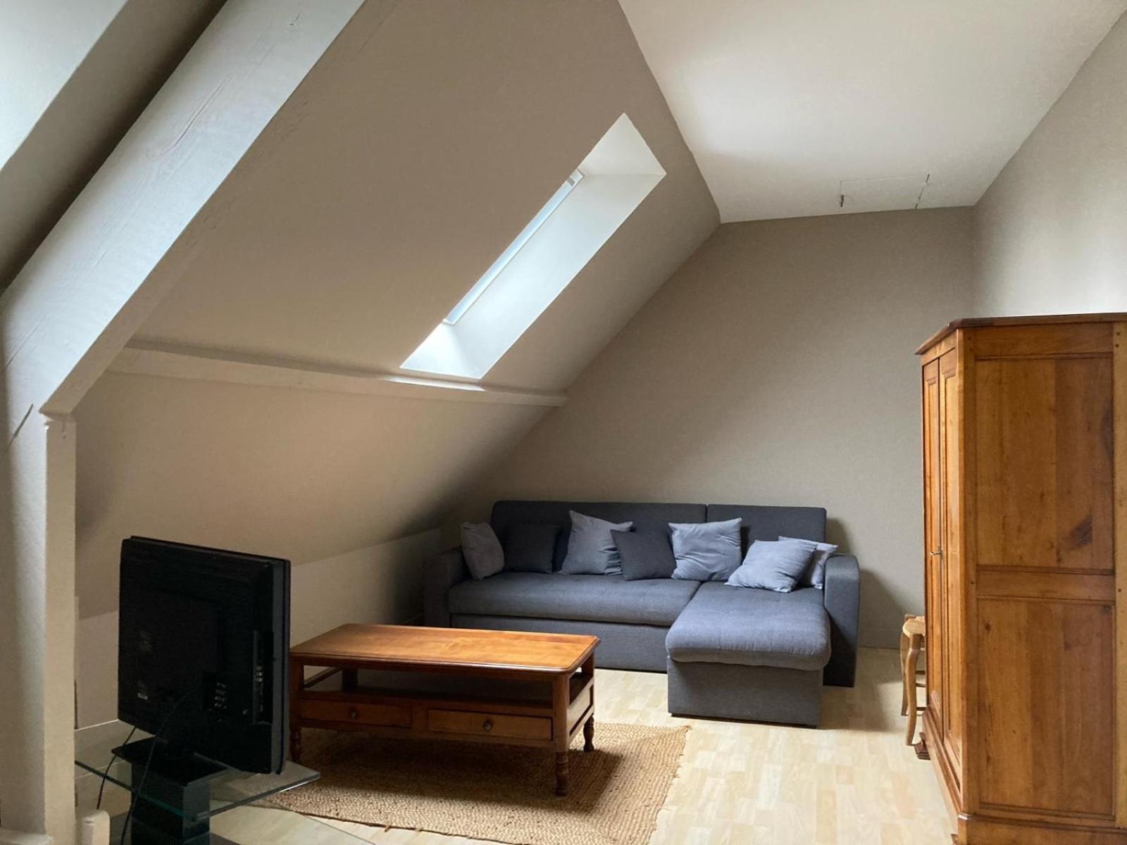 A Louer Avec Grand Lit 160 Par 200 Au Mans Séjour chez l'habitant Le Mans